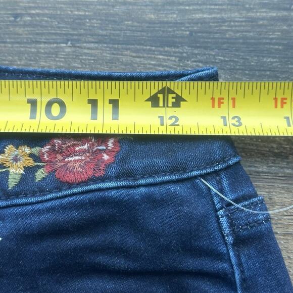 Driftwood Embroidered Floral Bootcut Dark Washed Wyatt Women's Jeans Size 25 NWT - Picture 12 of 15